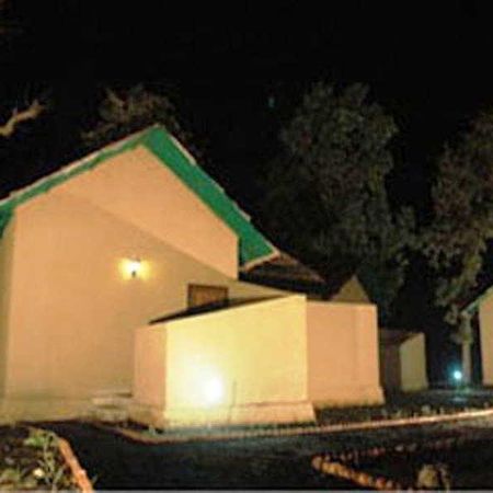 Tiger Lagoon Otel Bandhavgarh National Park Dış mekan fotoğraf